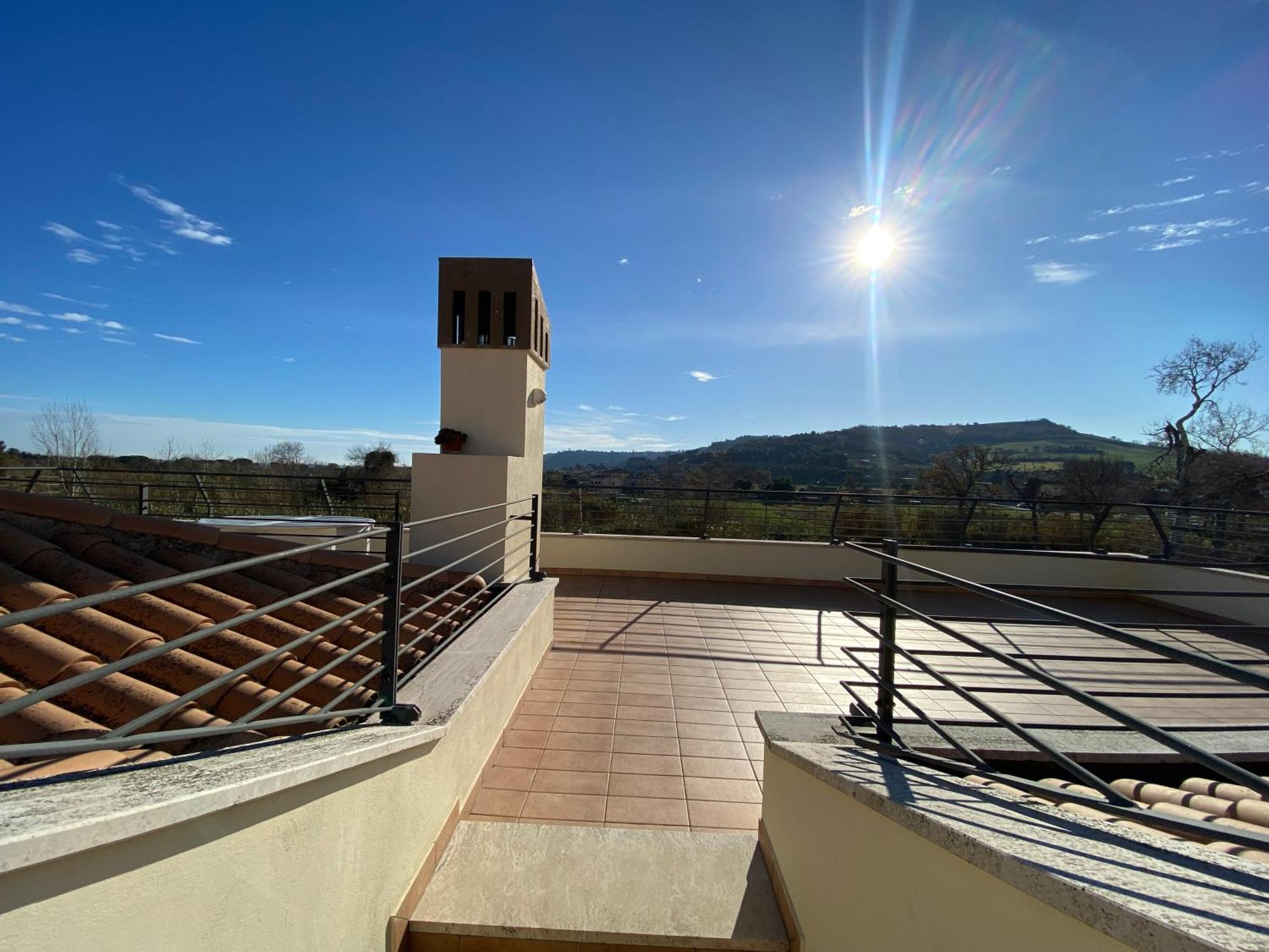 Апартаменты La Terrazza Sul Tetto Порто-Сан-Джорджо Экстерьер фото